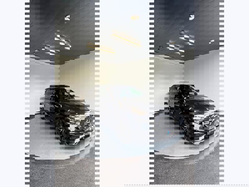 Image Mercedes-Benz CLASSE E BERLINE 220 d AMG Line  